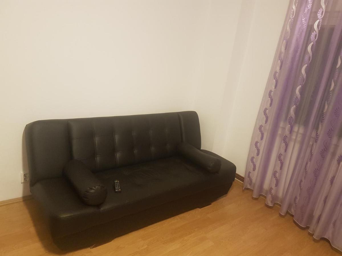 Apartament 2 Camere - Pitesti / 2-Rooms Apartment - Πιτέστι Εξωτερικό φωτογραφία